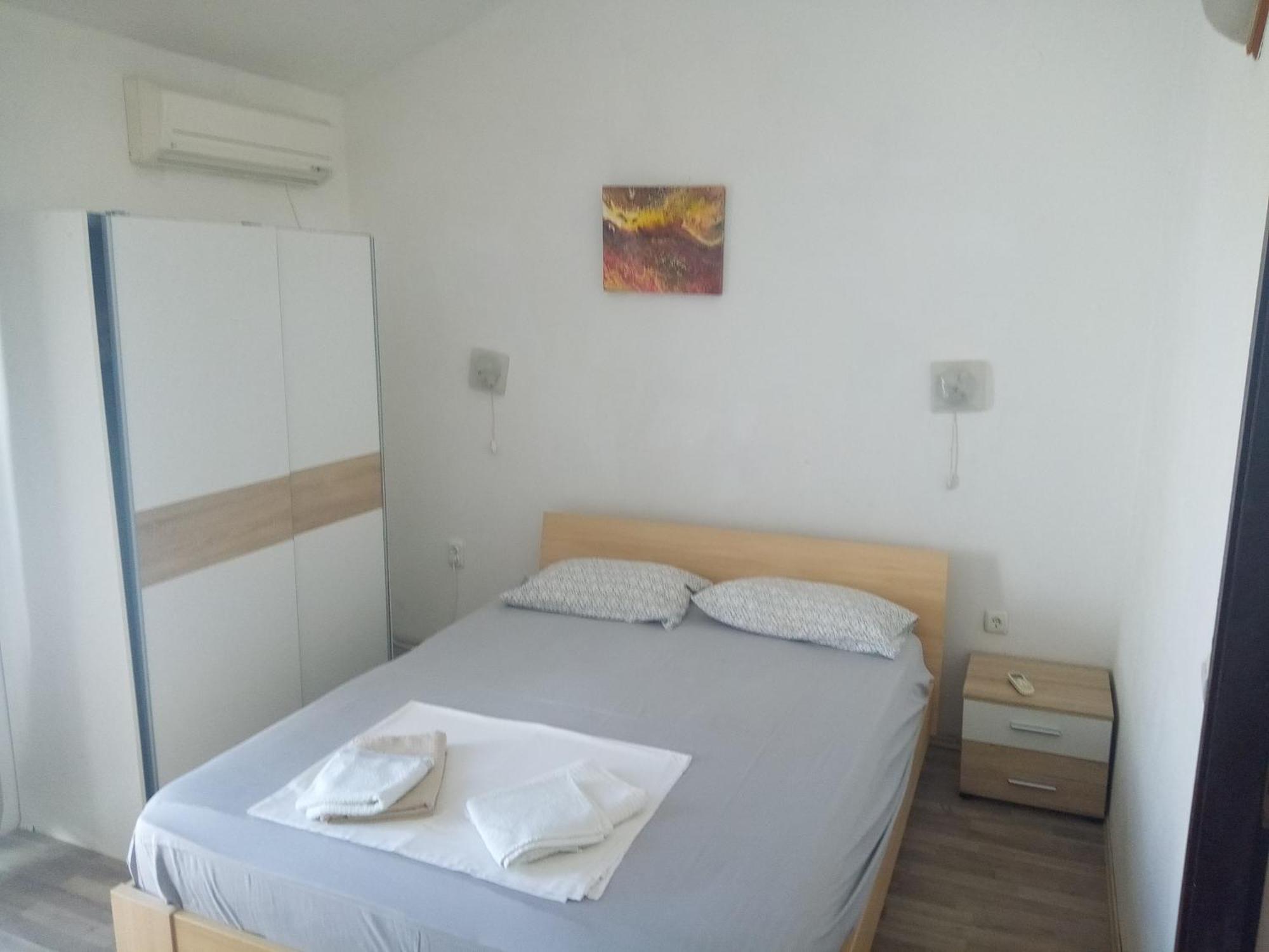 Apartments And Rooms Camelia プレマントゥーラ 部屋 写真