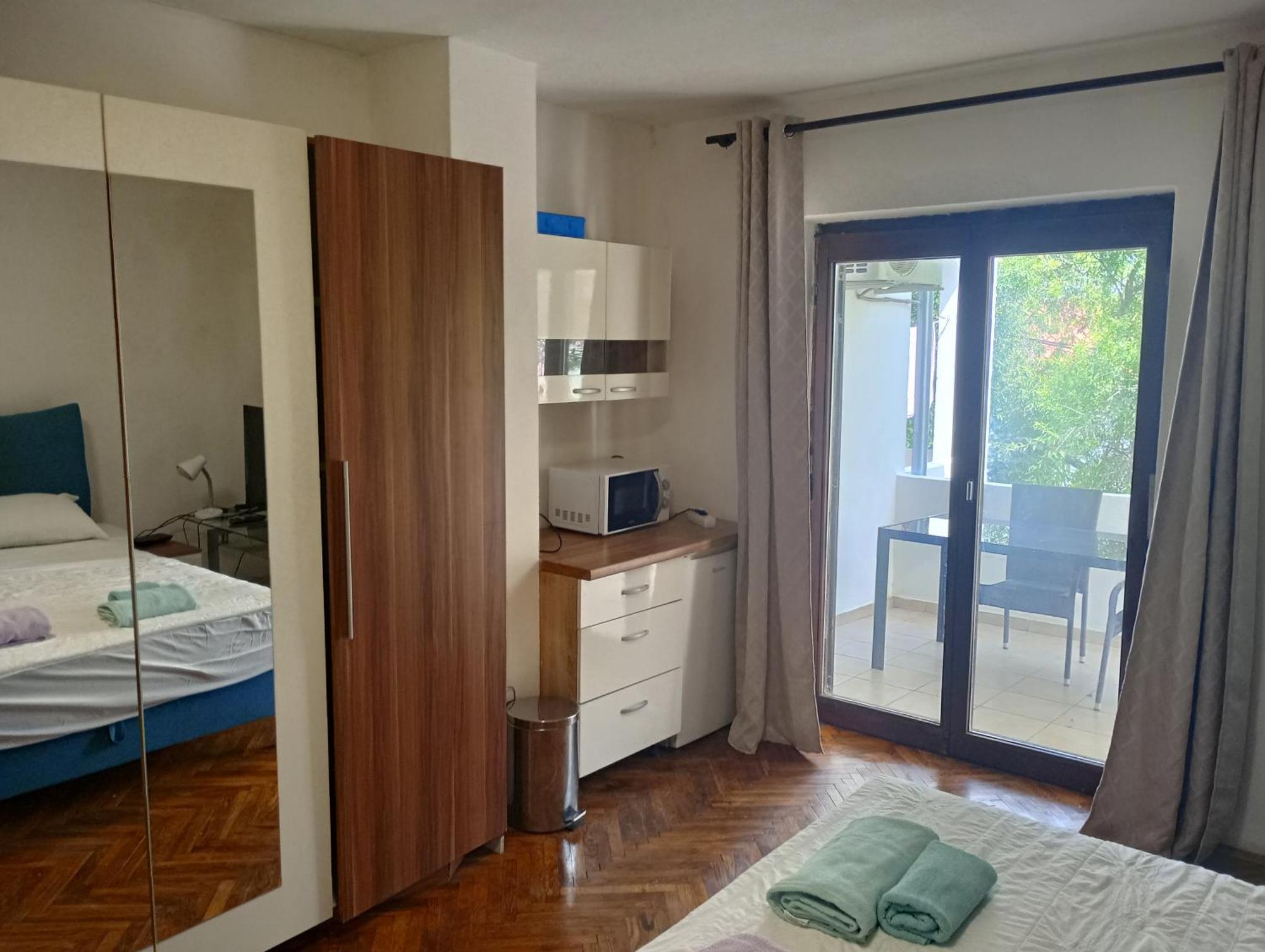 Apartments And Rooms Camelia プレマントゥーラ エクステリア 写真